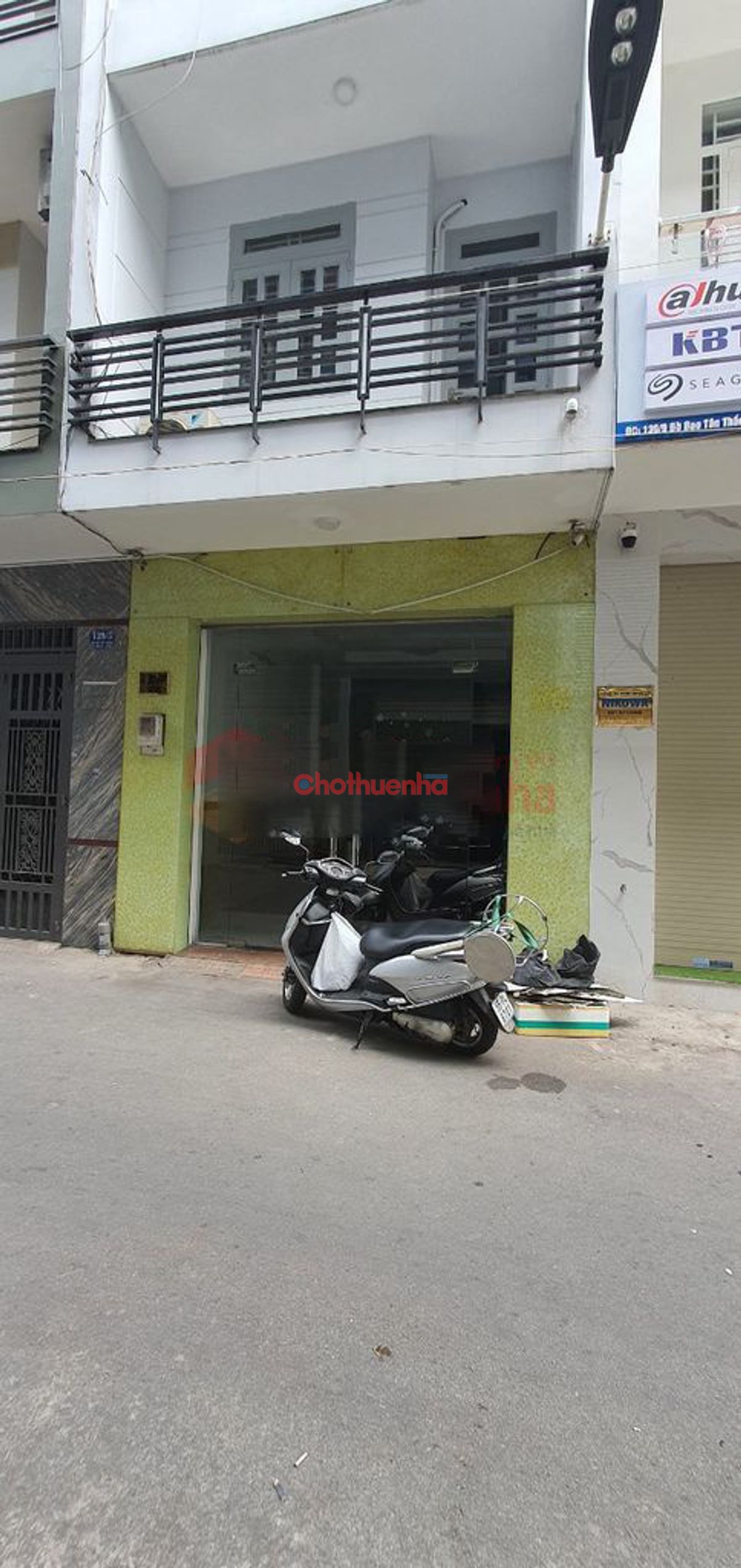 Nhà Cho Thuê nhà Aeon Tân Phú-- Hẻm Xe hơi 