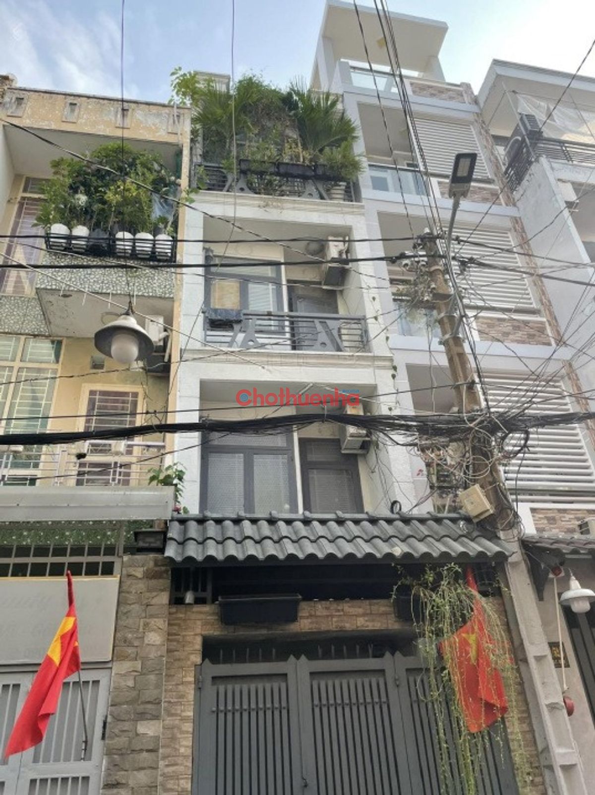 Cho thuê nhà hẻm xe tải 281 Lê Văn Sỹ, Phường 1, Quận Tân Bình Full máy lạnh