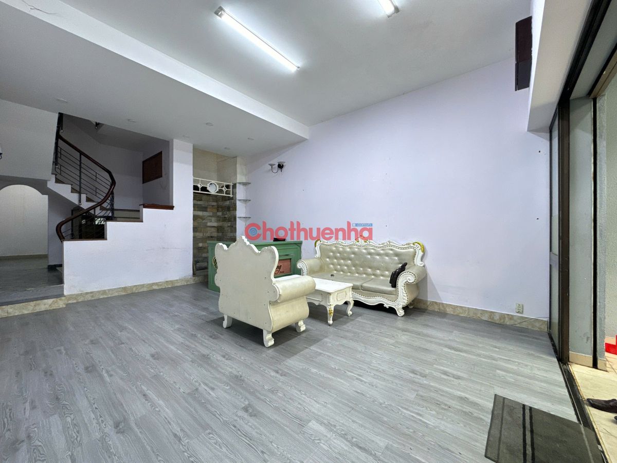 Cho thuê nhà nguyên căn hẻm xe hơi tại Nguyễn Thái Bình, Tân Bình