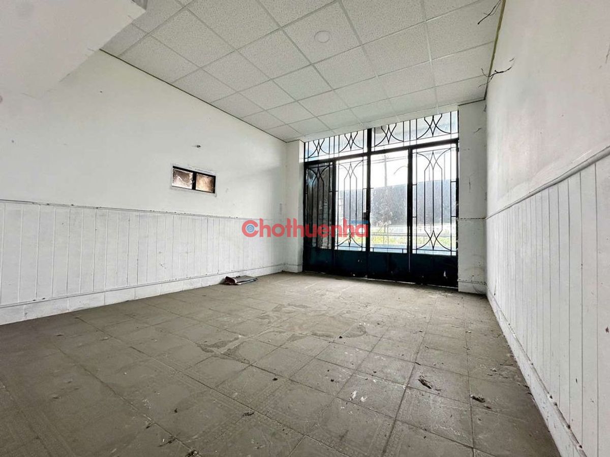 Cho thuê nhà mặt tiền đường Lý Thường Kiệt, P.11, Tân Bình - 4x15m, 5 Tầng, 4 Phòng