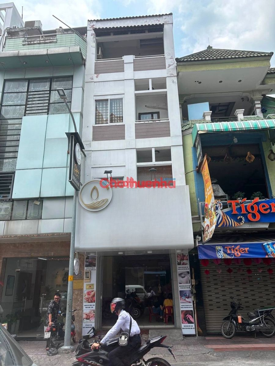 Cho thuê nhà mặt tiền đường Ngô Thị Thu Minh, Quận Tân Bình, 6PN + 4WC