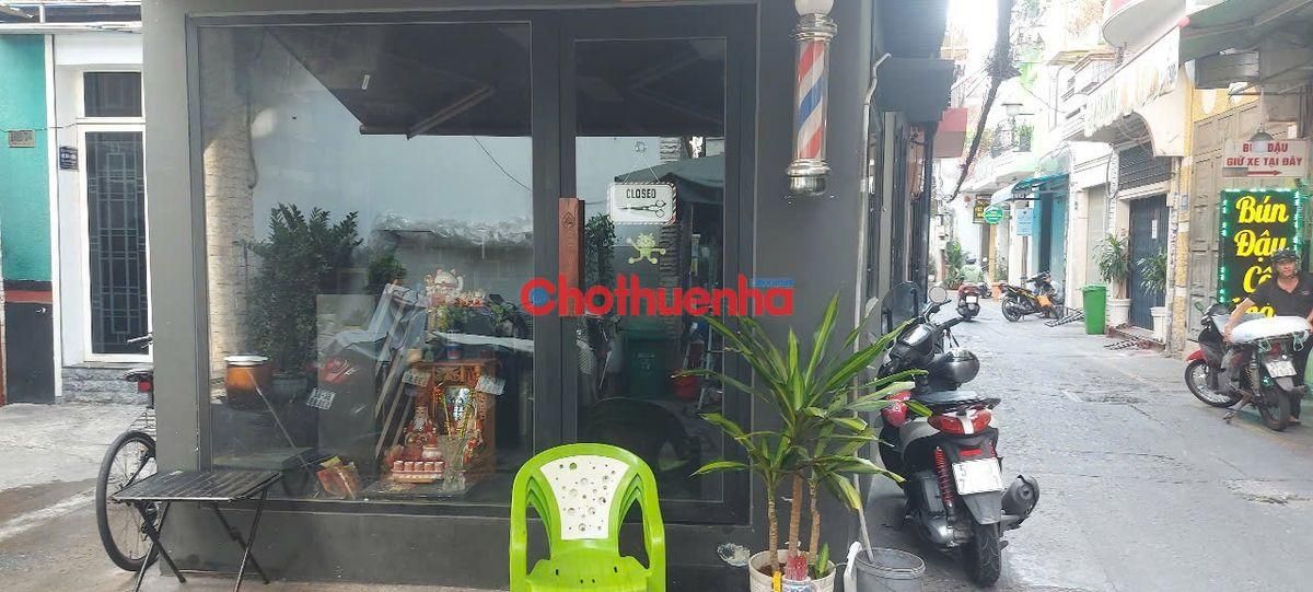 Cho thuê mặt bằng kinh doanh mặt tiền đường Cống Quỳnh, Quận 1
