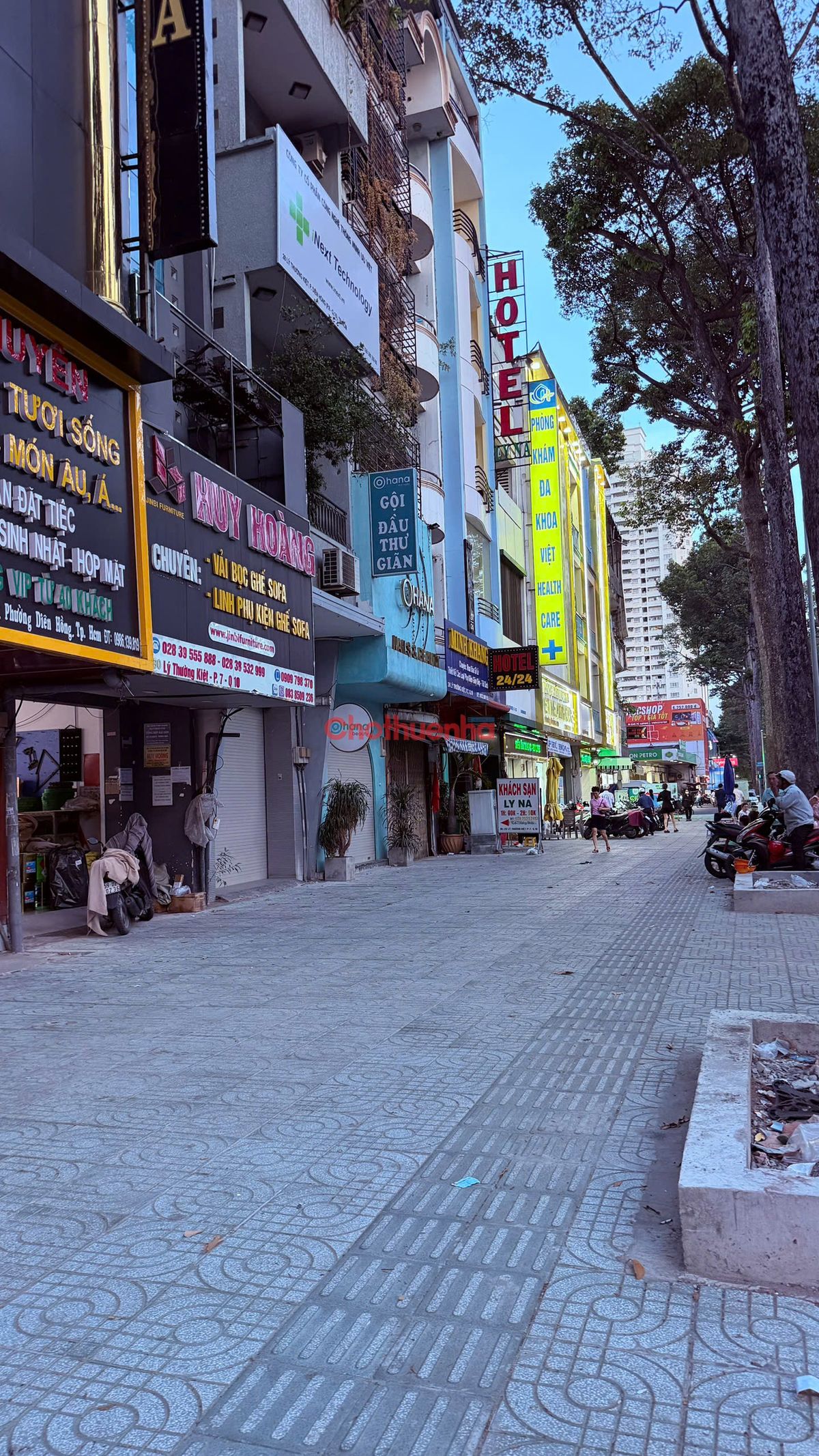 Cho thuê nhà nguyên căn tại MT Lý Thường Kiệt, Phường 7, Quận 10, 4x17m