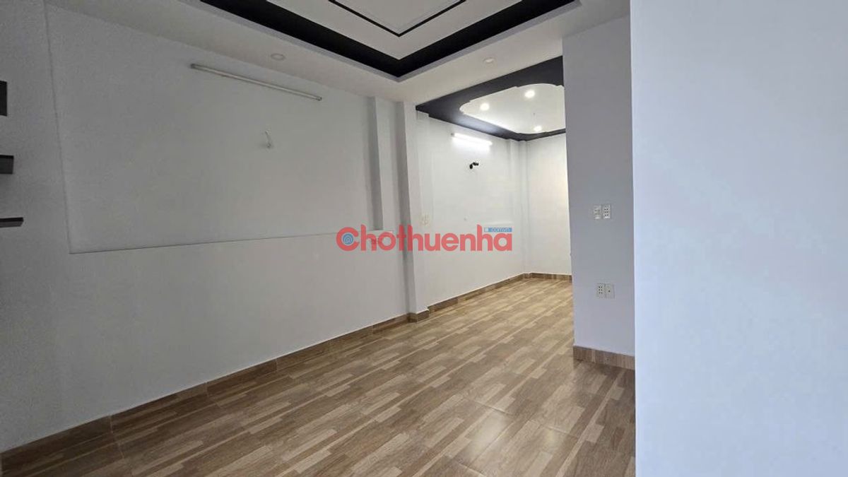 Cho thuê nhà  có 5 phòng lớn hẻm ô tô đường Quang Trung, Phường 8, Gò Vấp