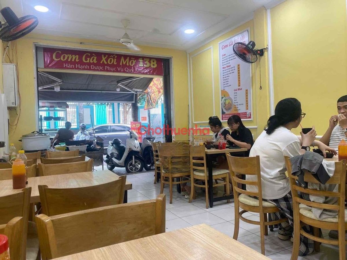 Cho thuê nhà mặt tiền đường Bàu Cát 3, Phường 14, Tân Bình - Kinh doanh tự do - Ngay trường tiểu học - Có chỗ đậu đỗ ô tô, xe máy