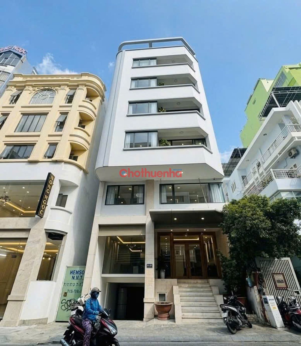 Cho thuê Toà Nhà Ngay Trung Tâm Đường 9 - 11 Nguyễn Văn Thủ Quận 1 Tổng DT sàn 1200m2
