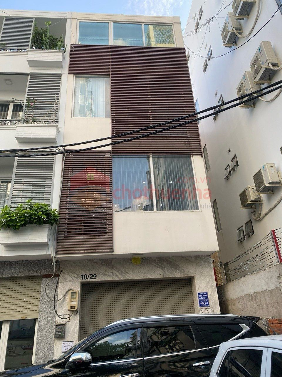 Nguyên căn cho thuê khu Tân Định