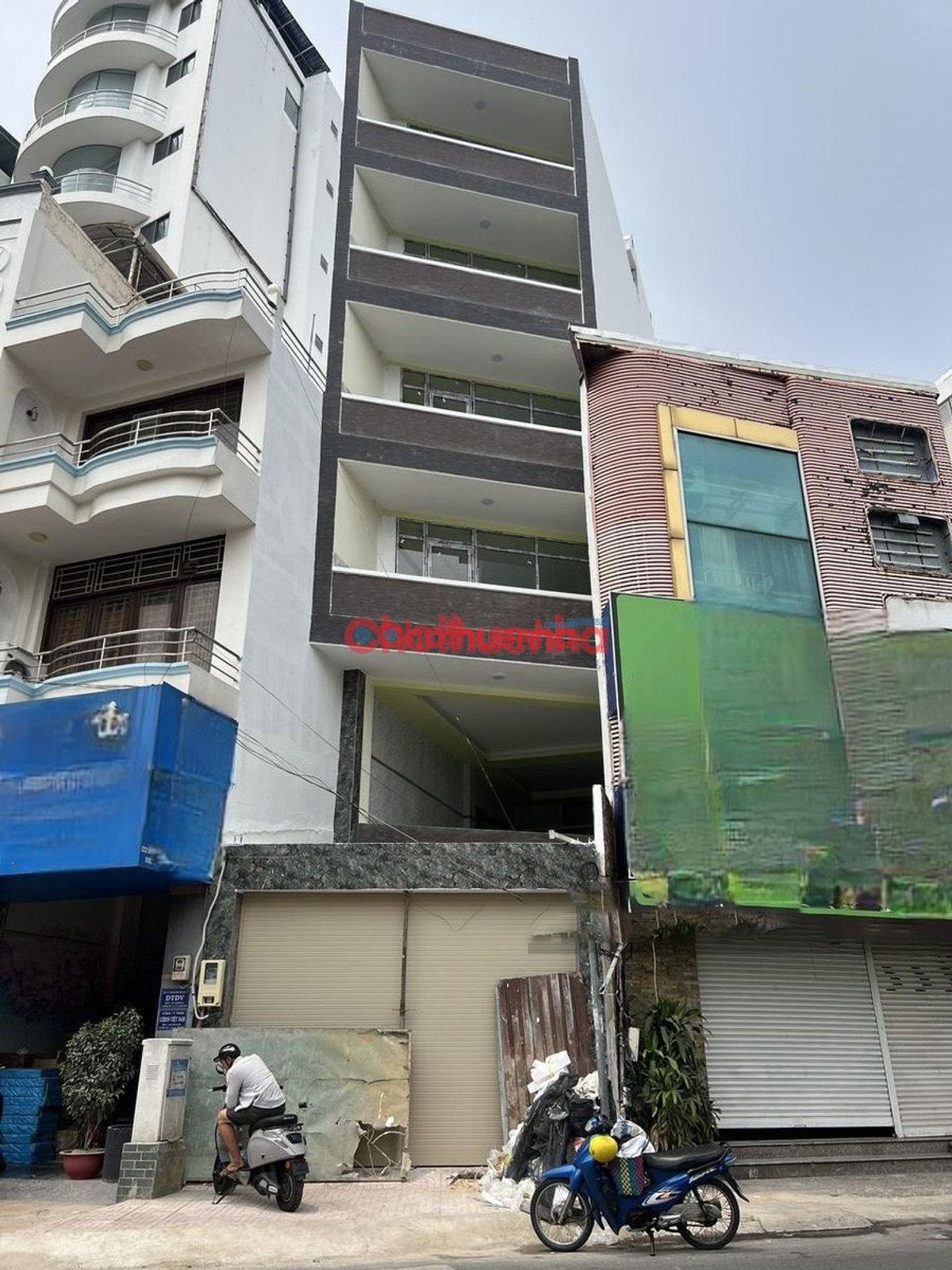 CHO THUÊ NHÀ MẶT TIỀN SUỐT - THANG MÁY - ĐƯỜNG Bình Giã, Phường 13, TB - CÓ PCCC