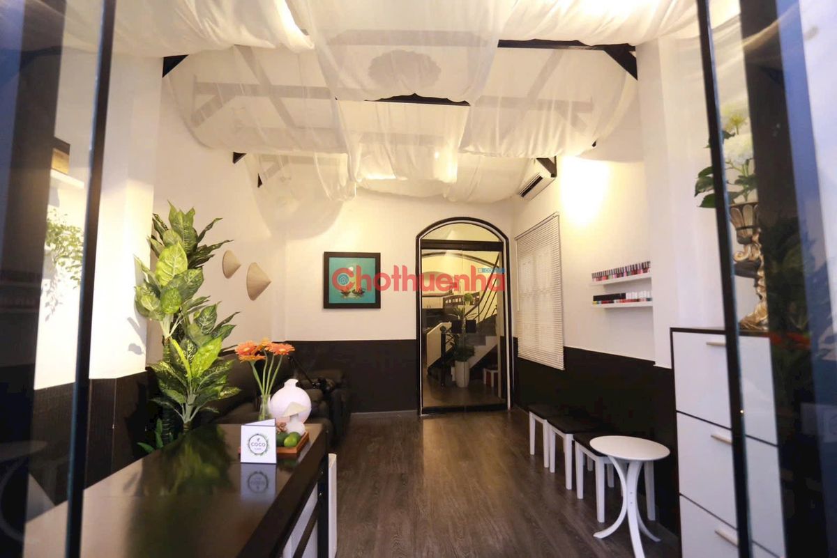 CHO THUÊ NHÀ NGUYÊN CĂN BÙI VIỆN – QUẬN 1 - TRỆT 2 LẦU GIÁ TỐT