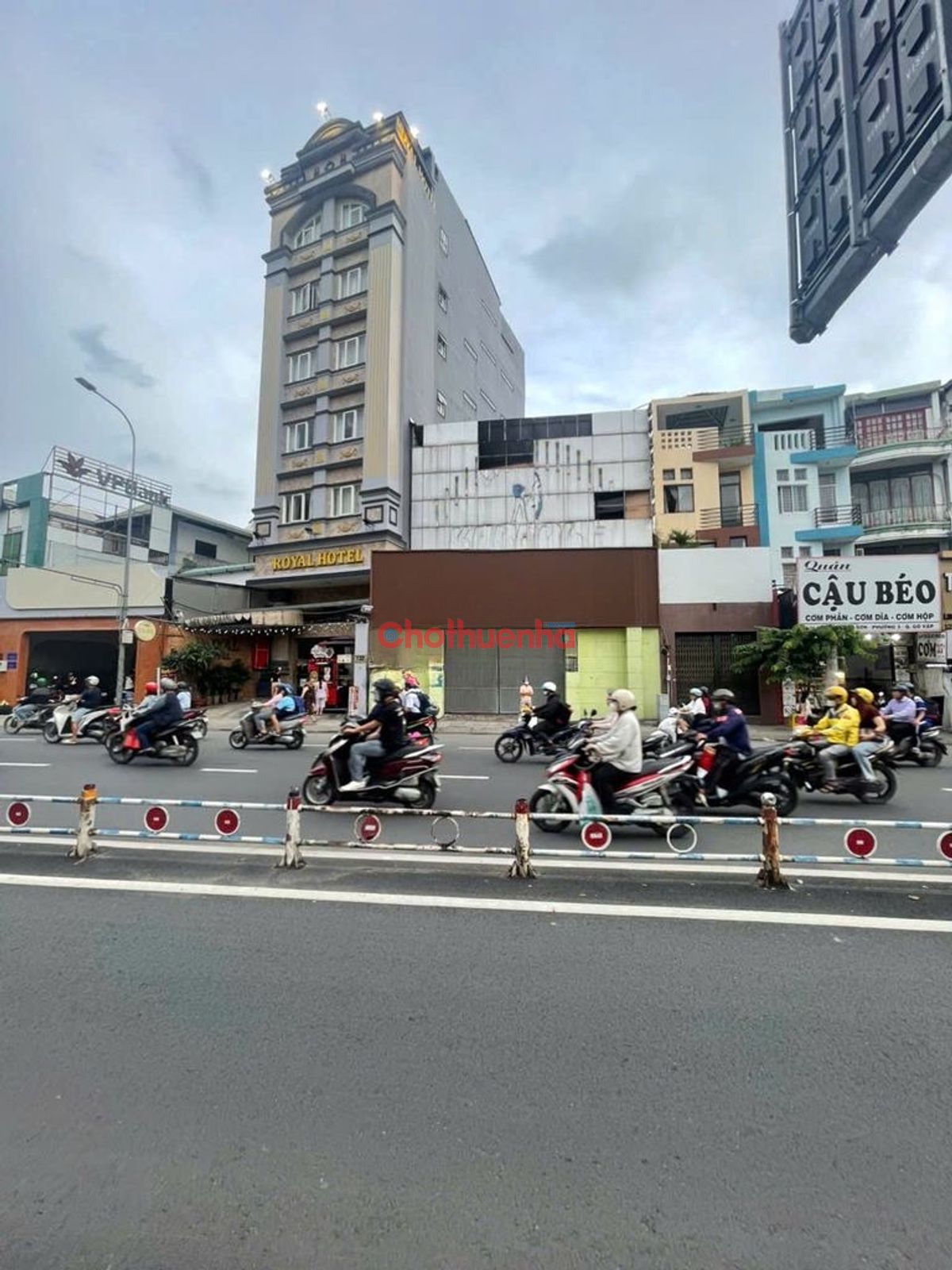 Cho Thuê Nhà Mặt Tiền Nguyễn Thái Sơn, Phường 3, Quận Gò Vấp.