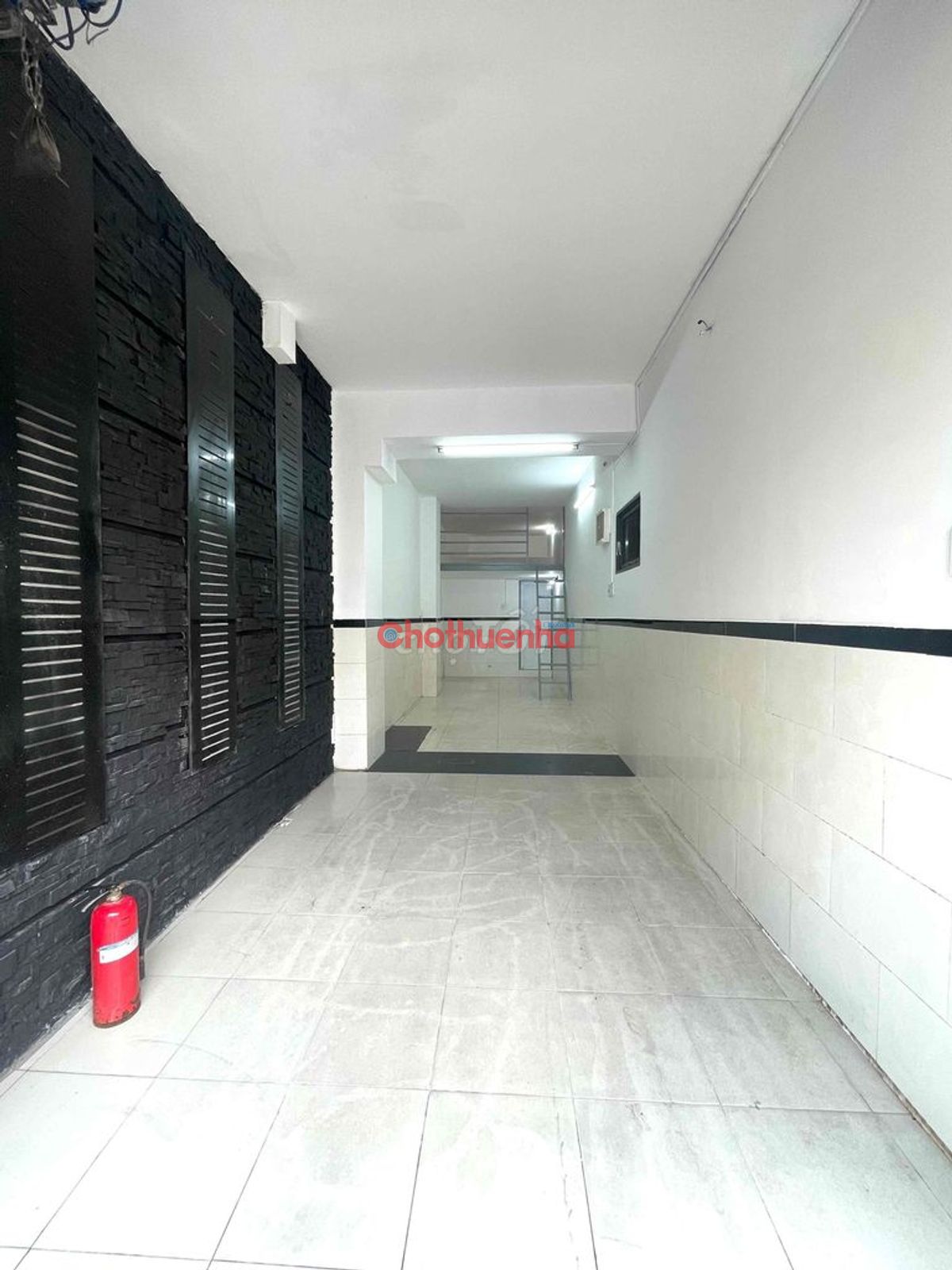 MẶT BẰNG GÓC 2 MẶT TIỀN , ĐƯỜNG TRƯỜNG SƠN , QUẬN 10