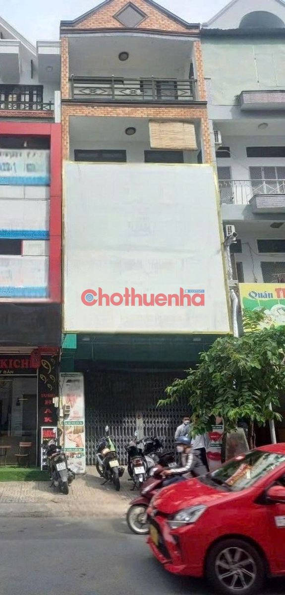 Cho thuê nhà mặt tiền đường Nguyễn Thái Bình, P4, Tân Bình, 4.65x12.5m, 4 Tầng, 6 PN