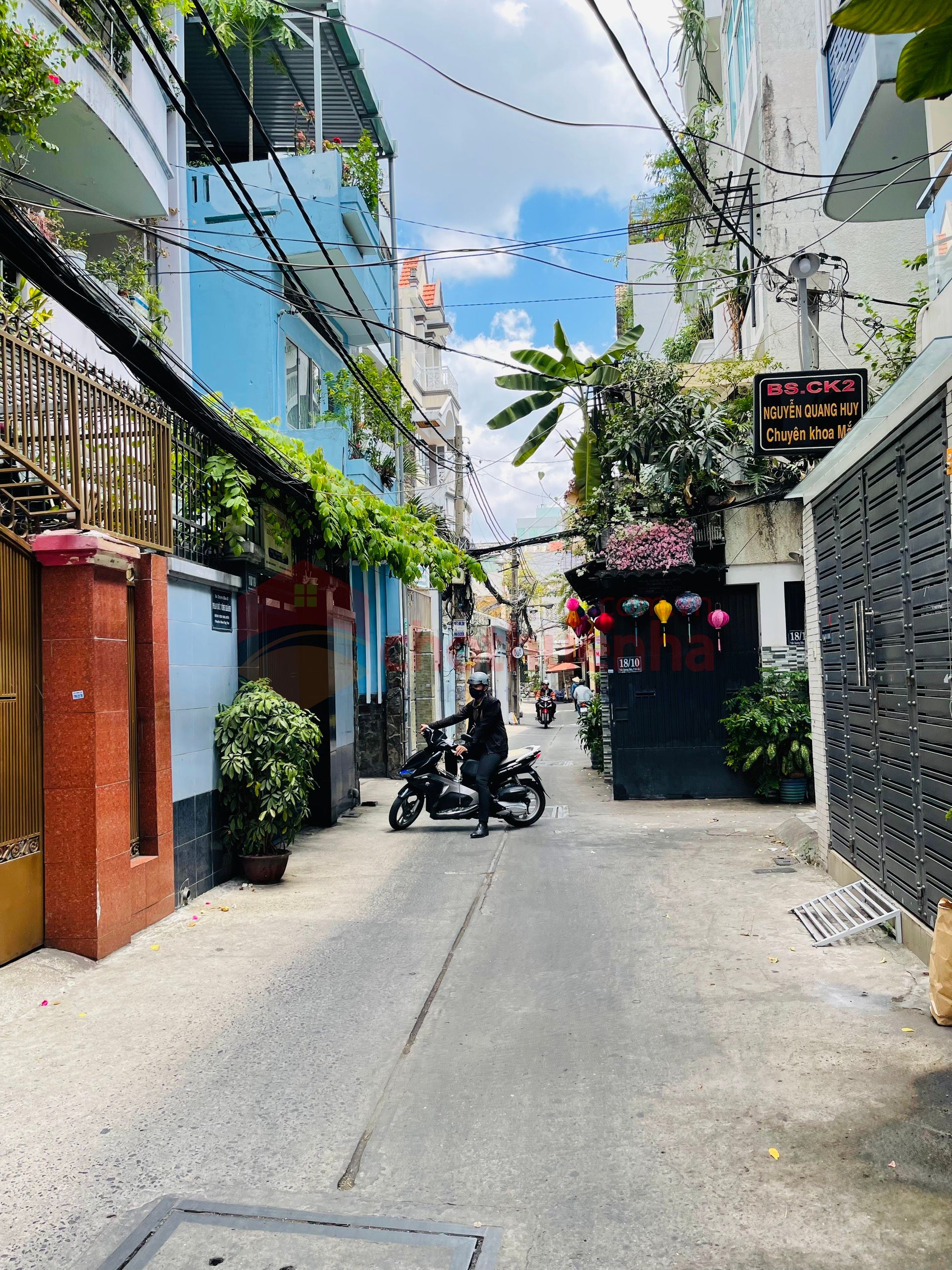 CHO THUÊ NHÀ NGUYÊN CĂN TRẦN QUANG DIỆU Q3 - KHU PHỐ THỜI TRANG CAO CẤP
