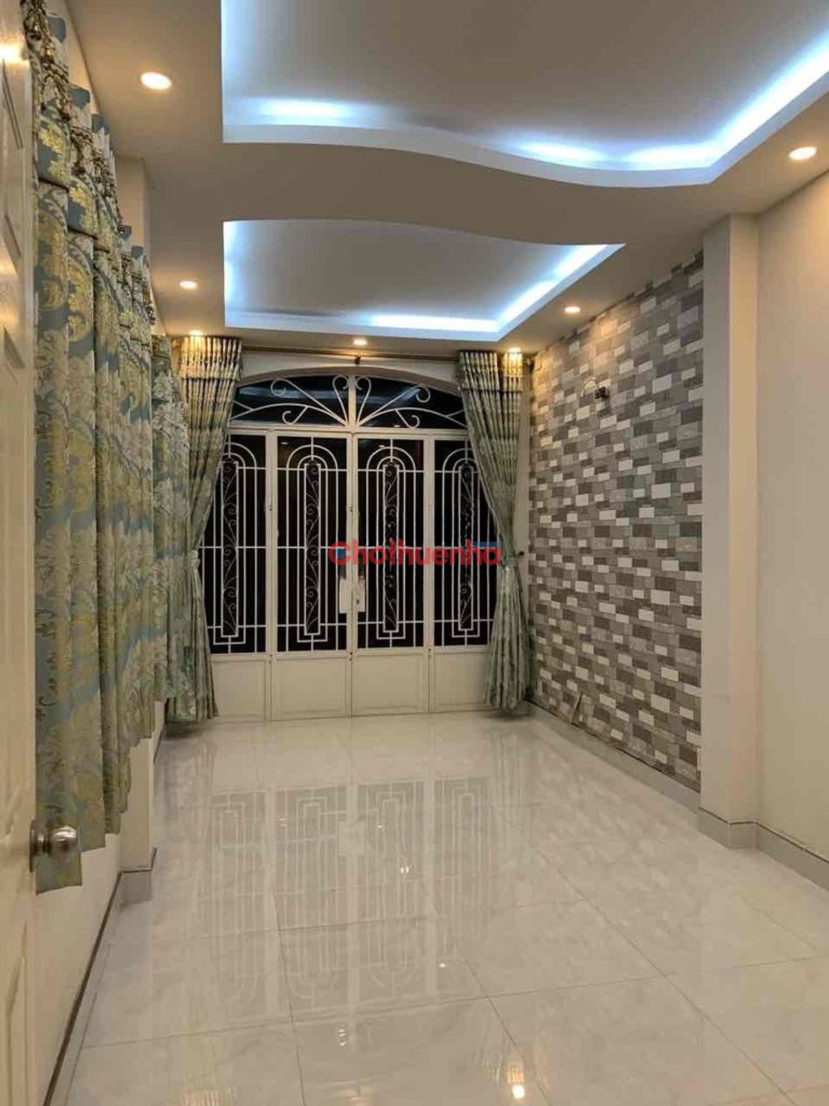 CHO THUÊ NHÀ PHÙ HỢP LÀM VĂN PHÒNG CTY_LÊ HỒNG PHONG_QUẬN 5