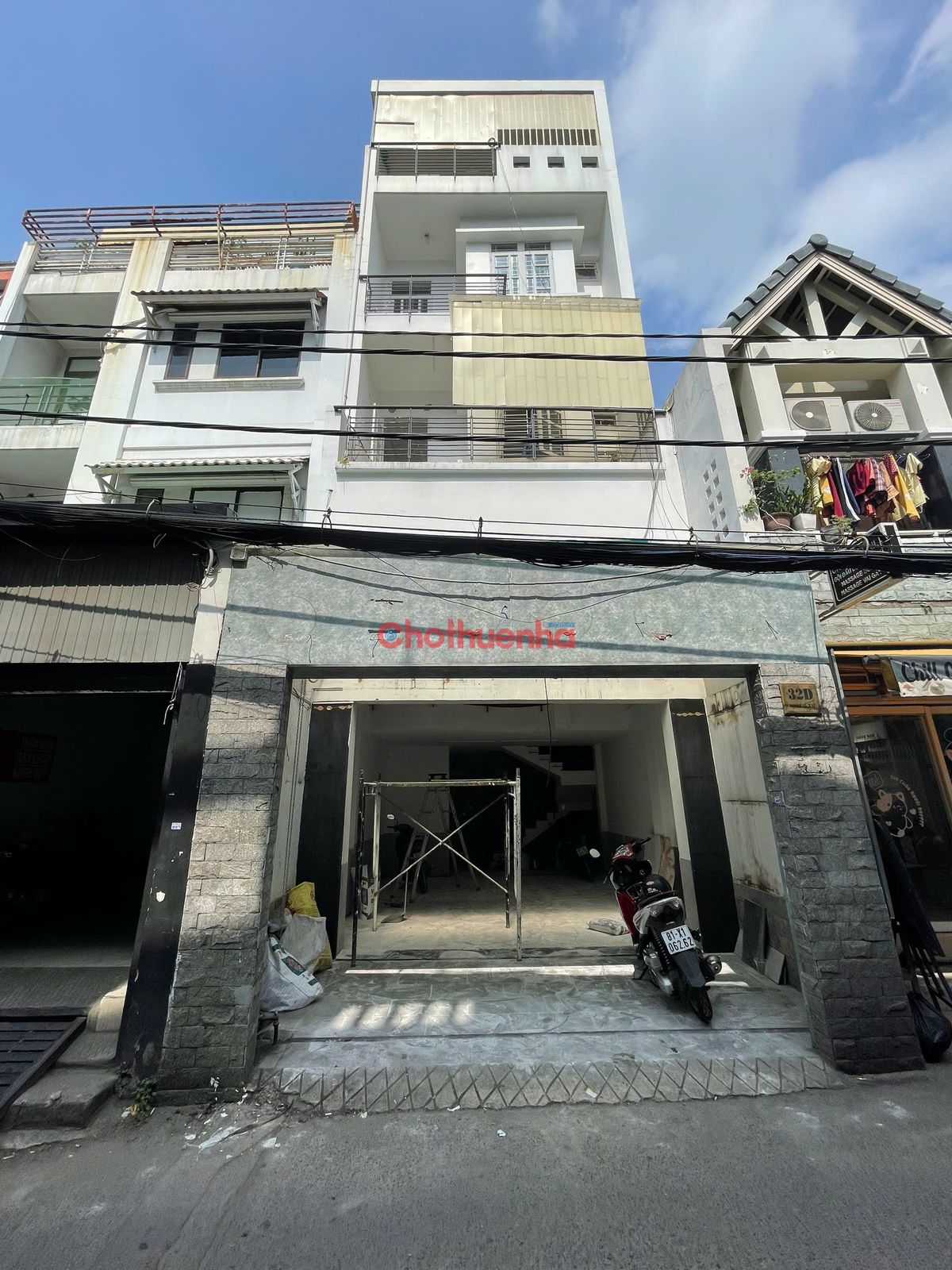 CHO THUÊ NHÀ ĐƯỜNG NHIÊU TỨ - PHÚ NHUẬN, KHU PHAN XÍCH LONG SẦM UẤT - 4 PHÒNG 4WC