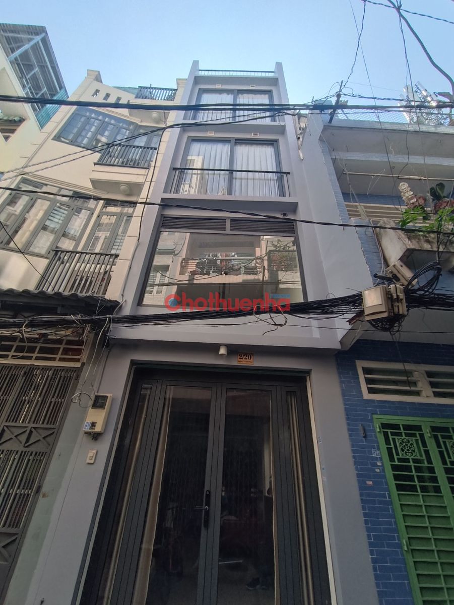 cho thuê nhà nguyên căn full nội thất, khu vực cư xá đô thành, phường 4, quận 3. Nhà mới, giá chỉ 16 triệu/ tháng