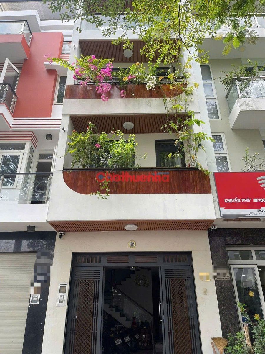 cho thuê nhà mặt tiền đường HOA quận phú nhuận 