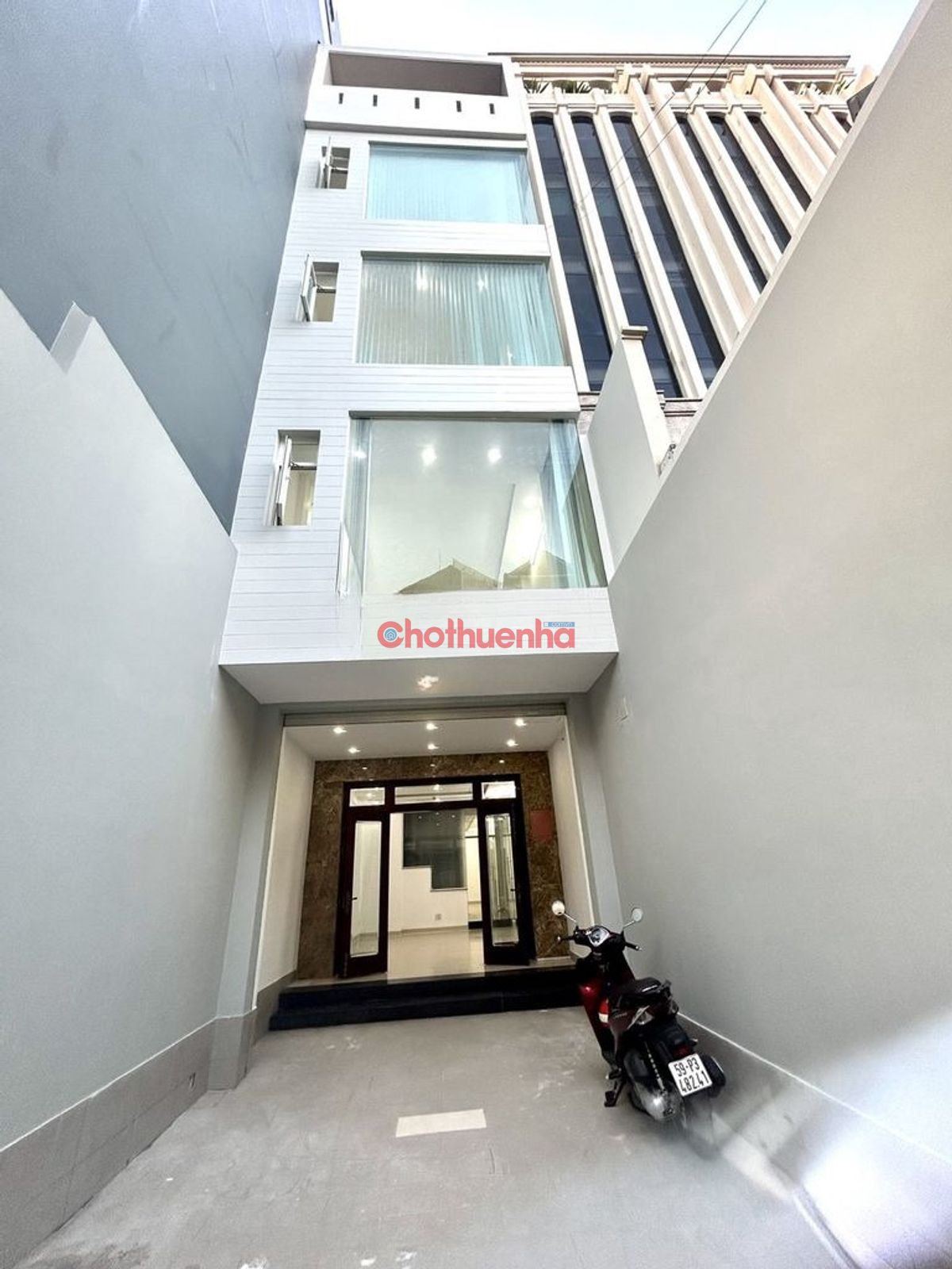 Mặt tiền Sông Thao, Phường 2, Quận Tân Bình+ 6 Phòng Ngủ+4WC