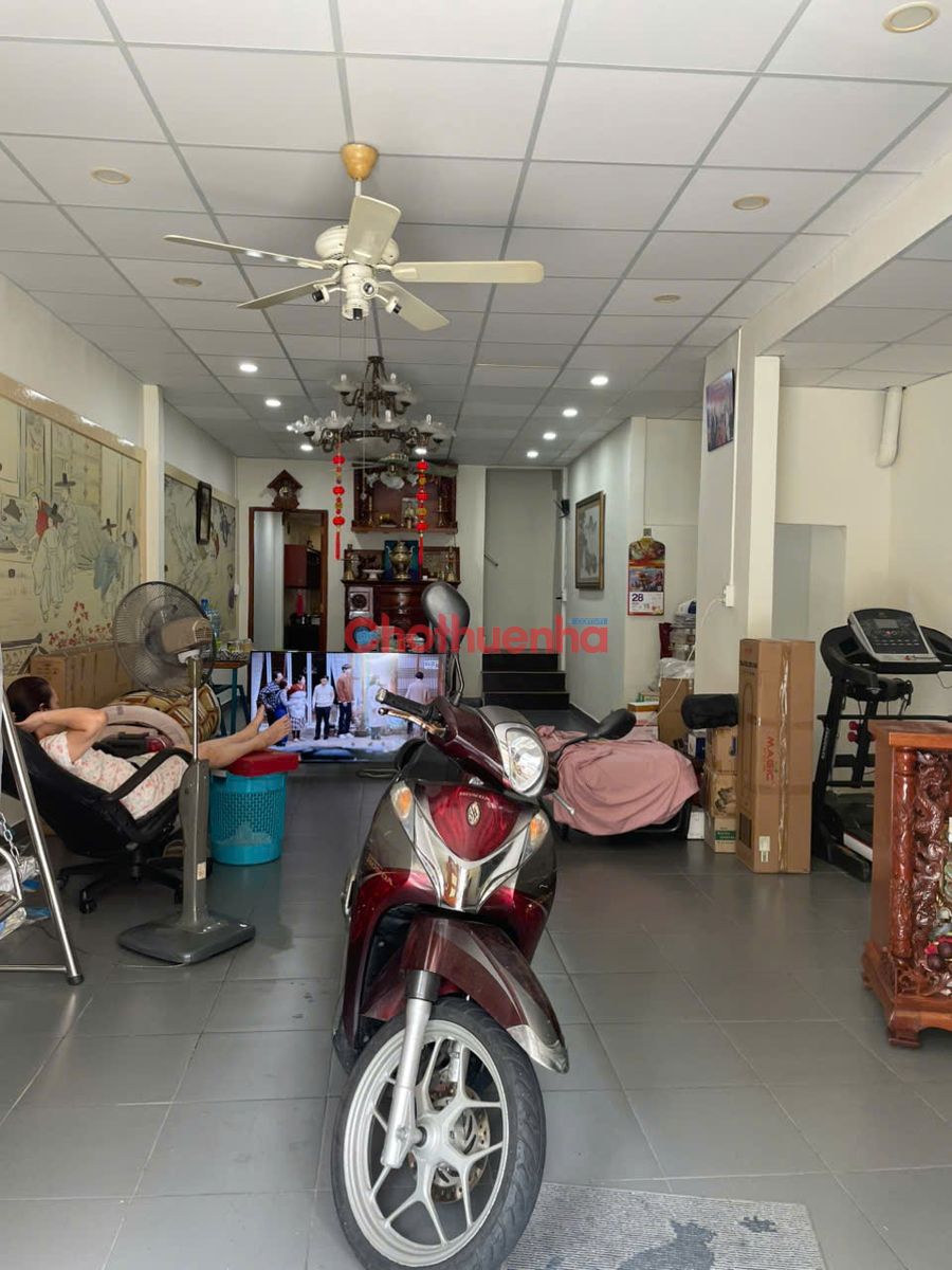 CHO THUÊ NHÀ MẶT TIỀN 451 ĐIỆN BIÊN PHỦ, PHƯỜNG 3, QUẬN 3