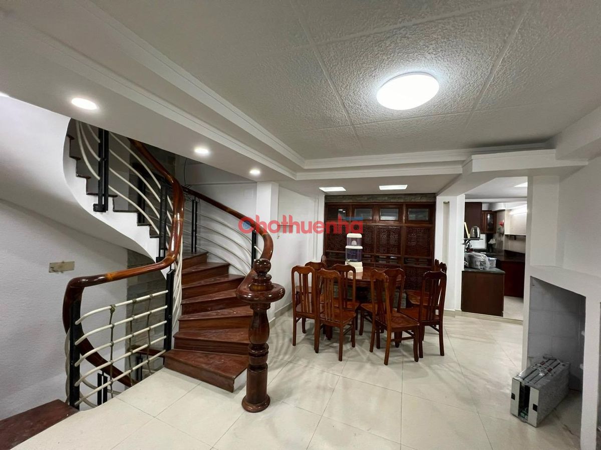 CHO THUÊ NHÀ ĐIỆN BIÊN PHỦ, PHƯỜNG 11, QUẬN 10 TIỆN Ở & LÀM VĂN PHÒNG