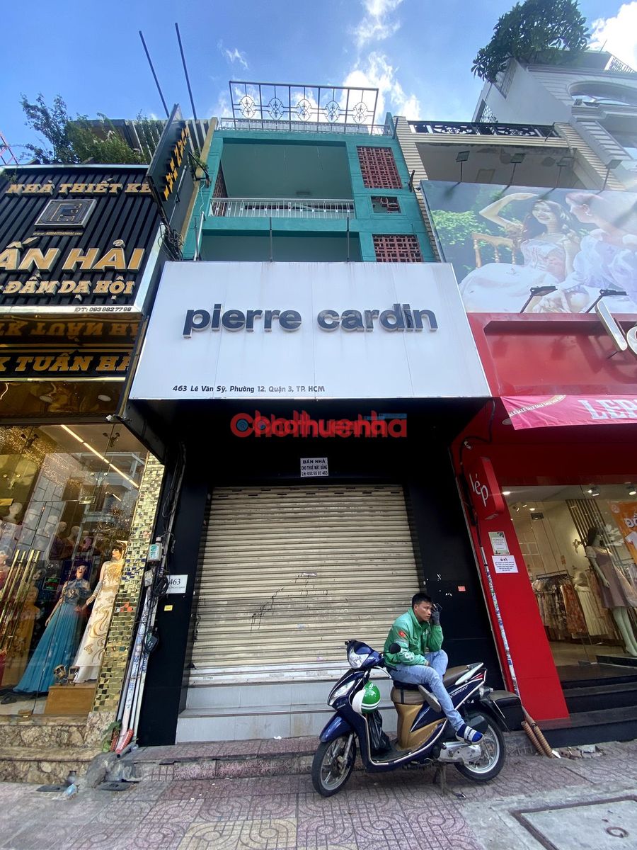 Mặt bằng kinh doanh ngay mặt tiền đường Lê Văn Sỹ, Quận 3. Vỉa hè rộng, chỉ 45 triệu.