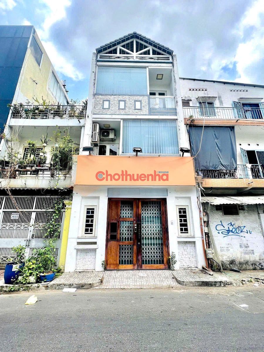 CHO THUÊ NHÀ MẶT TIỀN KHU TÂN ĐỊNH QUẬN 1 - TUYẾN ĐƯỜNG ĐẬU XE HƠI THOẢI MÁI.