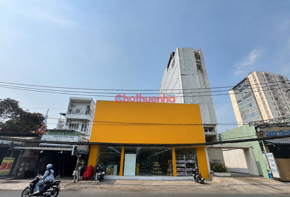 CHO THUÊ NHÀ 84 UNG VĂN KHIÊM, PHƯỜNG 25, BÌNH THẠNH, DT: 13x35m