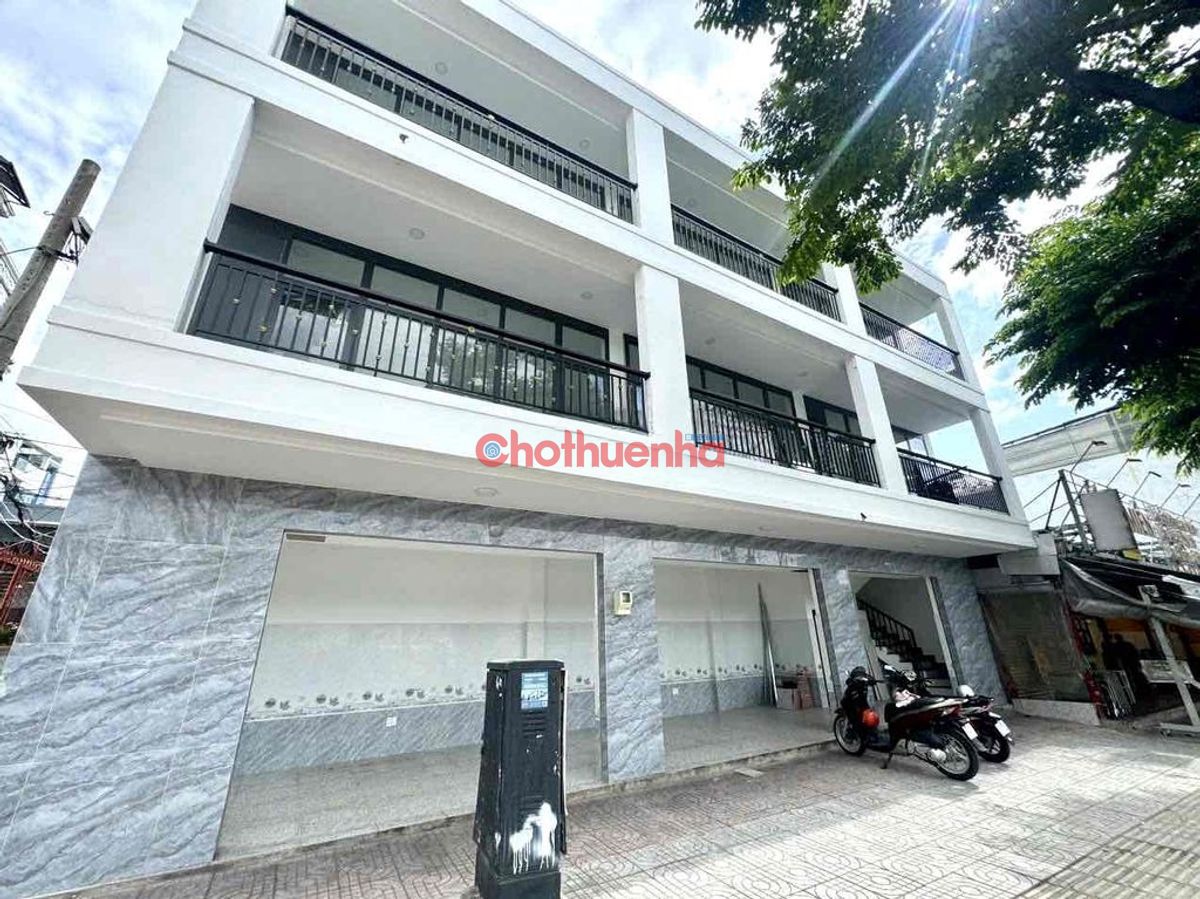 CHO THUÊ NHÀ MẶT TIỀN ĐƯỜNG LỚN PHẠM VĂN ĐỒNG - BÌNH THẠNH