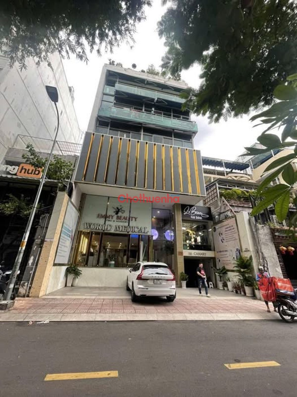 Cho thuê toà nhà văn phòng mặt tiền đường Hồ Xuân Hương ngang 12m dài 20m 1 hầm 6 lầu 