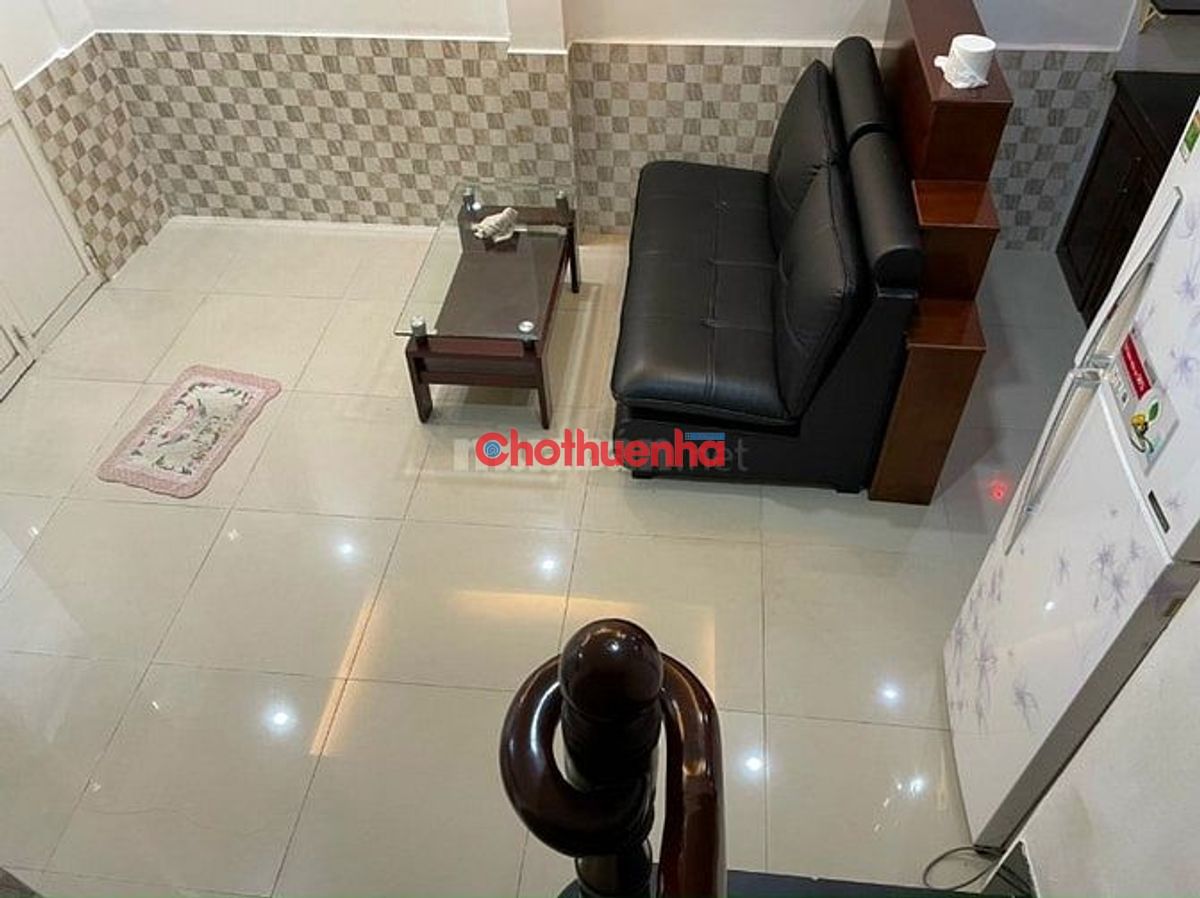 Cho thuê nhà hẻm đường Lê Thị Riêng, Quận 1 - dtsd 63m2 - 2 phòng - 4.5mx5m-1 Trệt 2 Lầu - Chỉ 12 Triệu