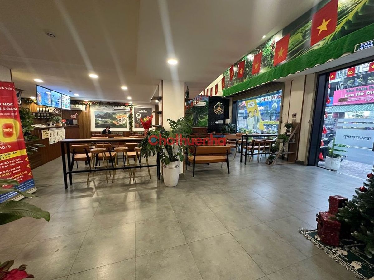 Cho thuê mặt tiền Ngang 10x15 sang suốt 5 tầng thang máy