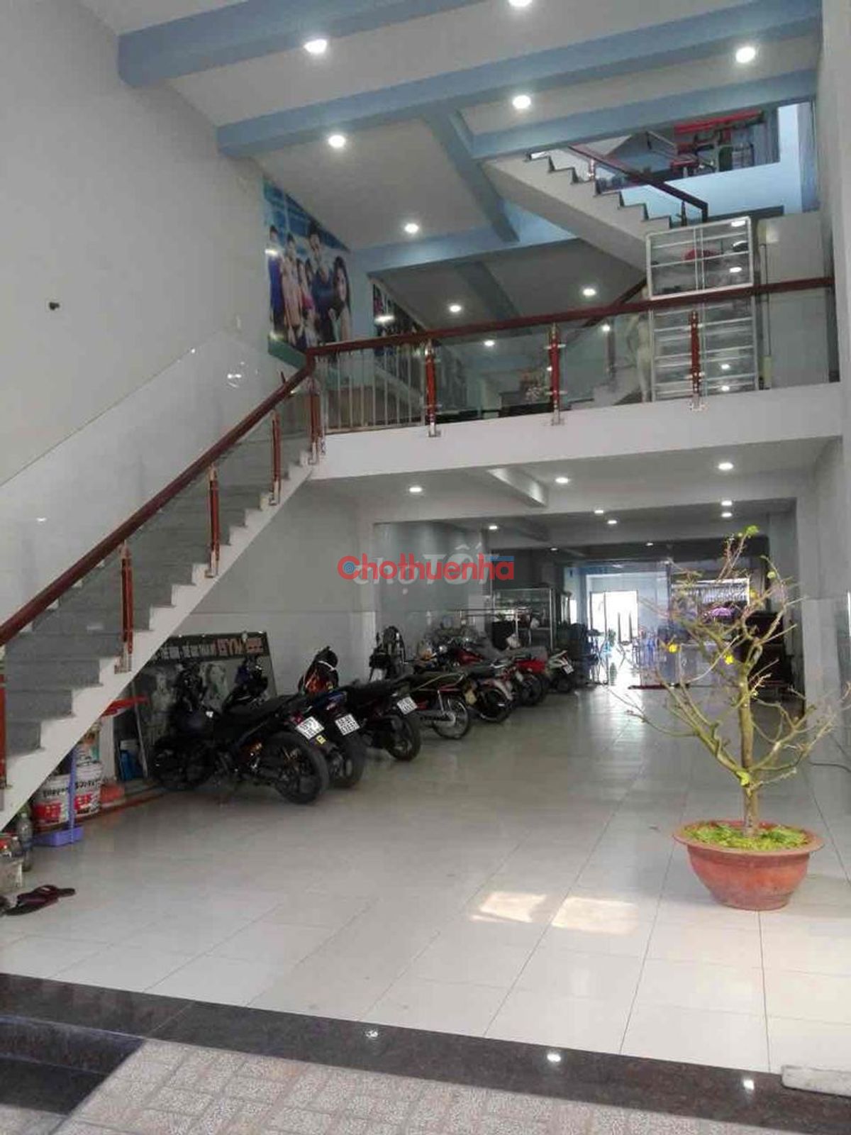 Cho thuê nhà MT Lê Văn Thịnh - diện tích sàn 38m2 - phù hợp kinh doanh đa ngành