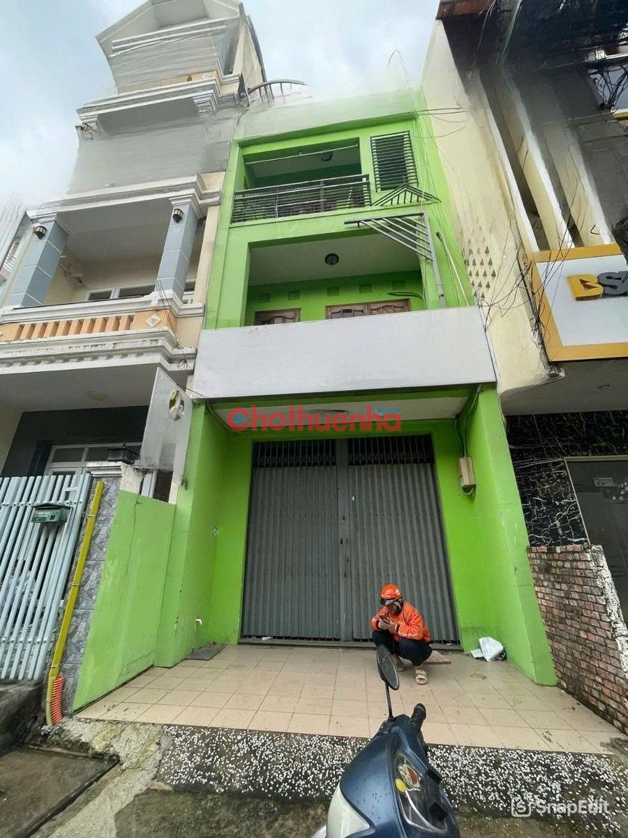 Cho thuê nhà mặt tiền đường Cao Thắng P12 Q10 - DT 4,5x25 - Trệt 3 Lầu - Giá 42 triệu/tháng