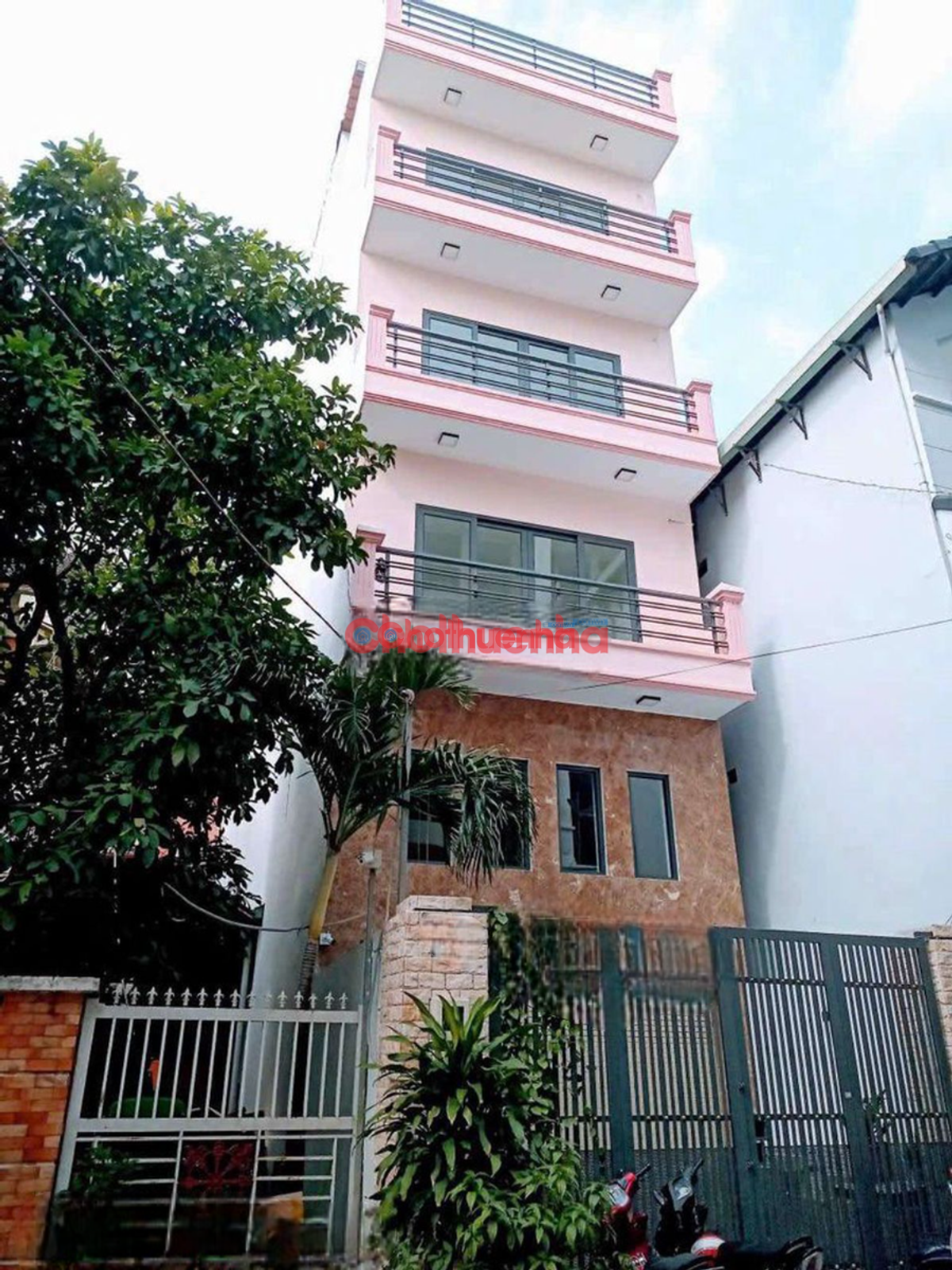 Cho thuê nhà nguyên căn Đường Thân Nhân Trung, Phường 13, Quận Tân Bình _ 7PN + 8WC