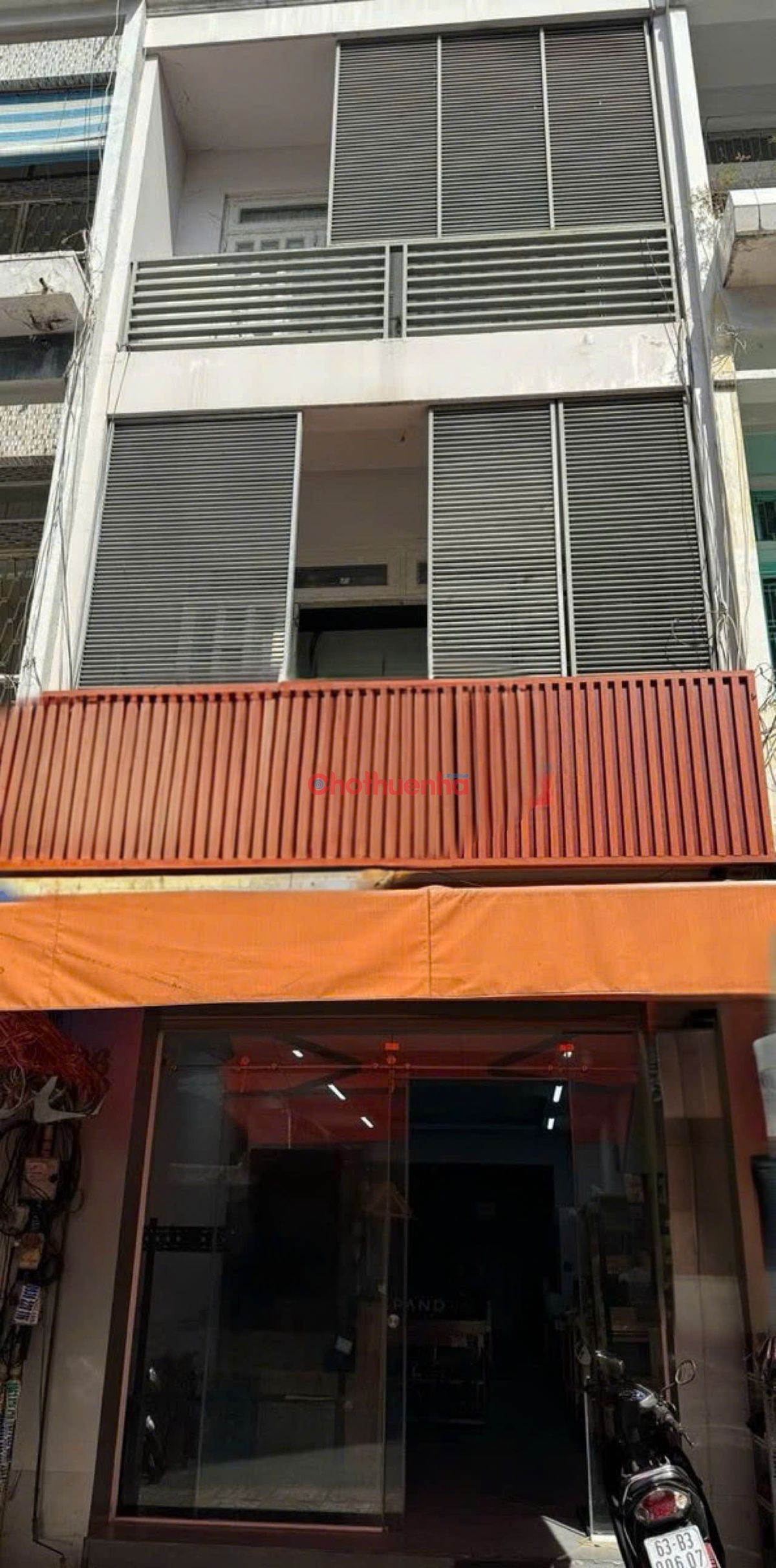 Cho thuê nhà MT tại Quận 1