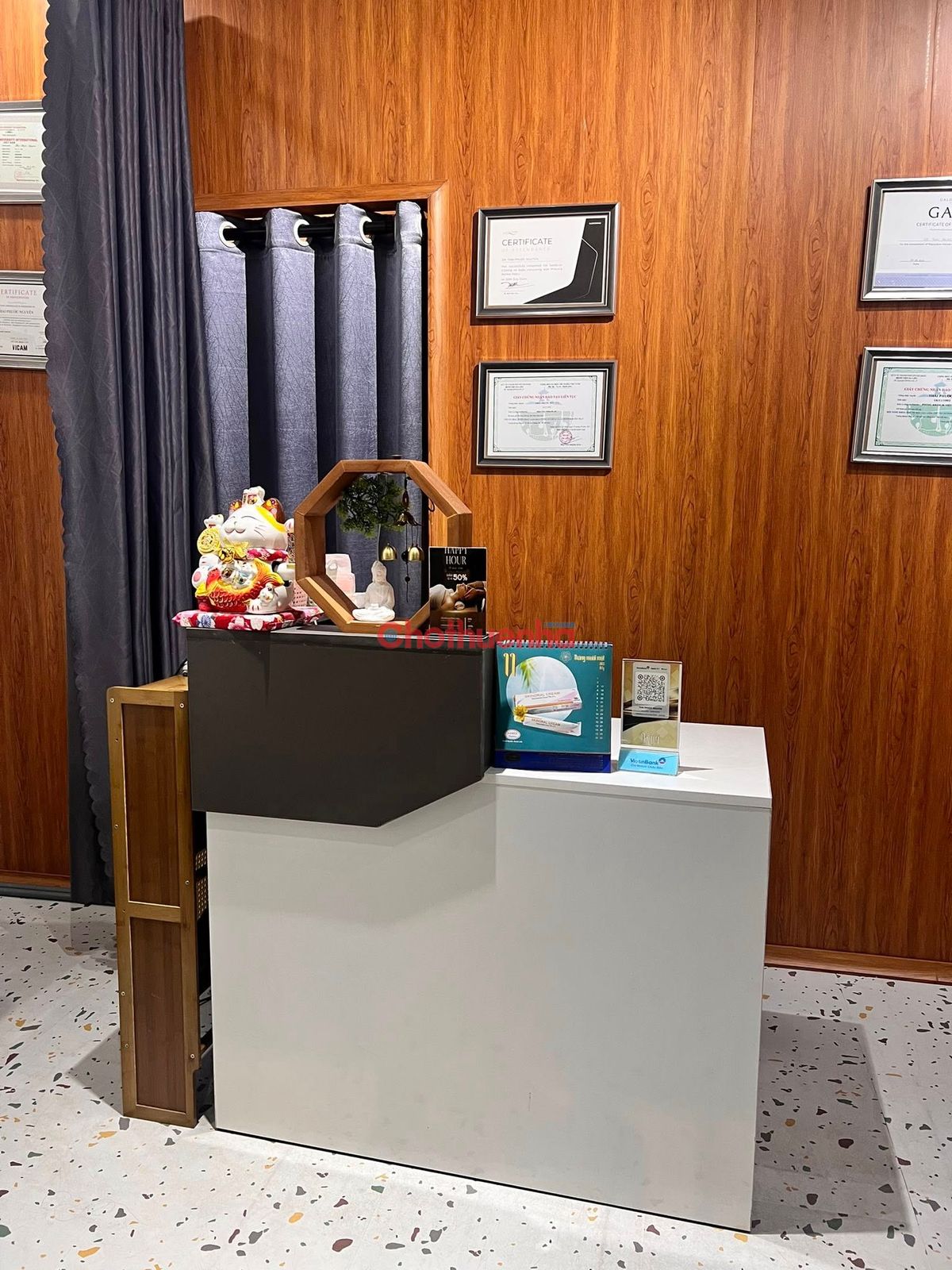 Cho thuê nhà nguyên căn mặt tiền Nguyễn Thái Bình - vị trí kinh doanh nhộn nhịp