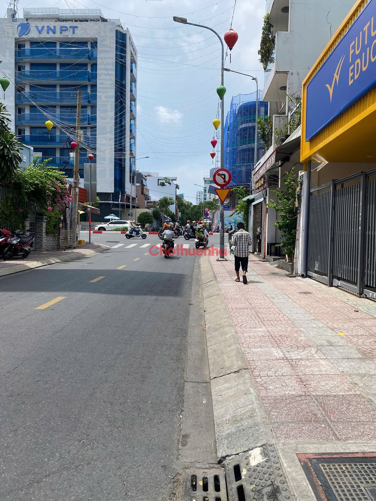 CHO THUÊ NHÀ 4x19M, MẶT TIỀN ĐƯỜNG MAI THỊ LỰU, TRUNG TÂM QUẬN 1, GIÁ 40 TRIỆU