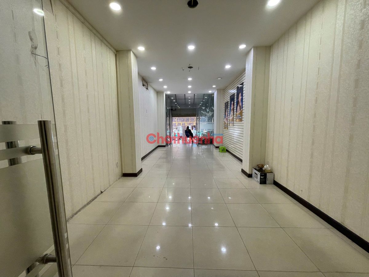 CHO THUÊ NHÀ MẶT TIỀN ĐƯỜNG 3/2 - ĐOẠN ĐẸP KINH DOANH SẦM UẤT - QUẬN 10