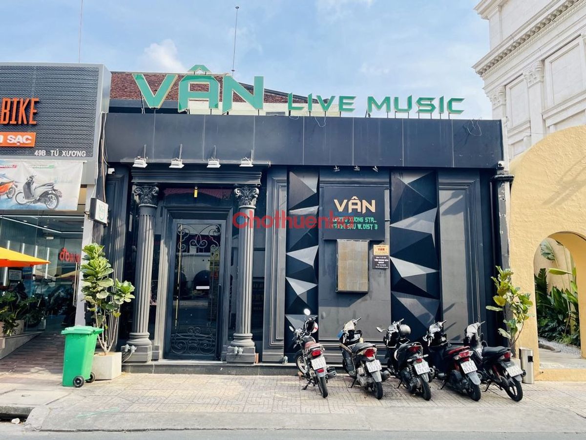 CHO THUÊ NHÀ MẶT TIỀN ĐƯỜNG TÚ XƯƠNG , QUẬN 3 , NGANG 8Mx 30M,  NỞ HẬU 10M