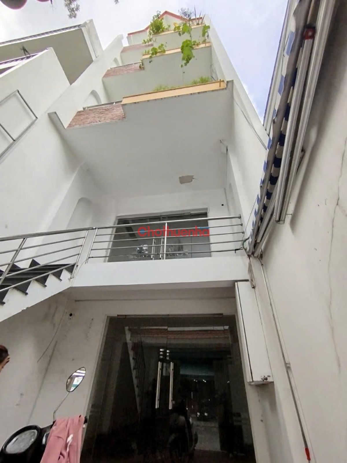 CHO THUÊ NHÀ NGUYÊN CĂN MẶT TIỀN ĐƯỜNG D5 - PHƯỜNG 02 - QUẬN PHÚ NHUẬN