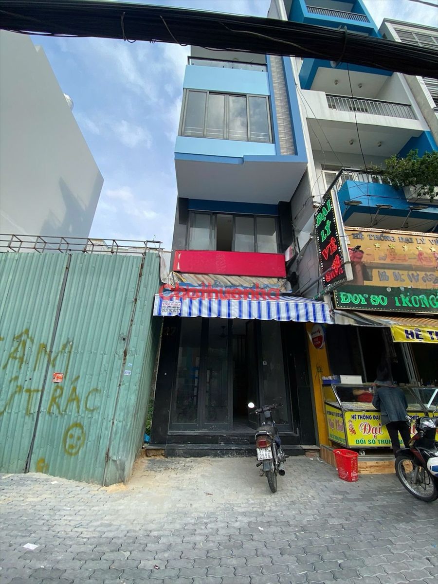 Cho thuê nhà mặt tiền đường Trường Sơn, Quận 10 - kinh doanh đa ngành nghề