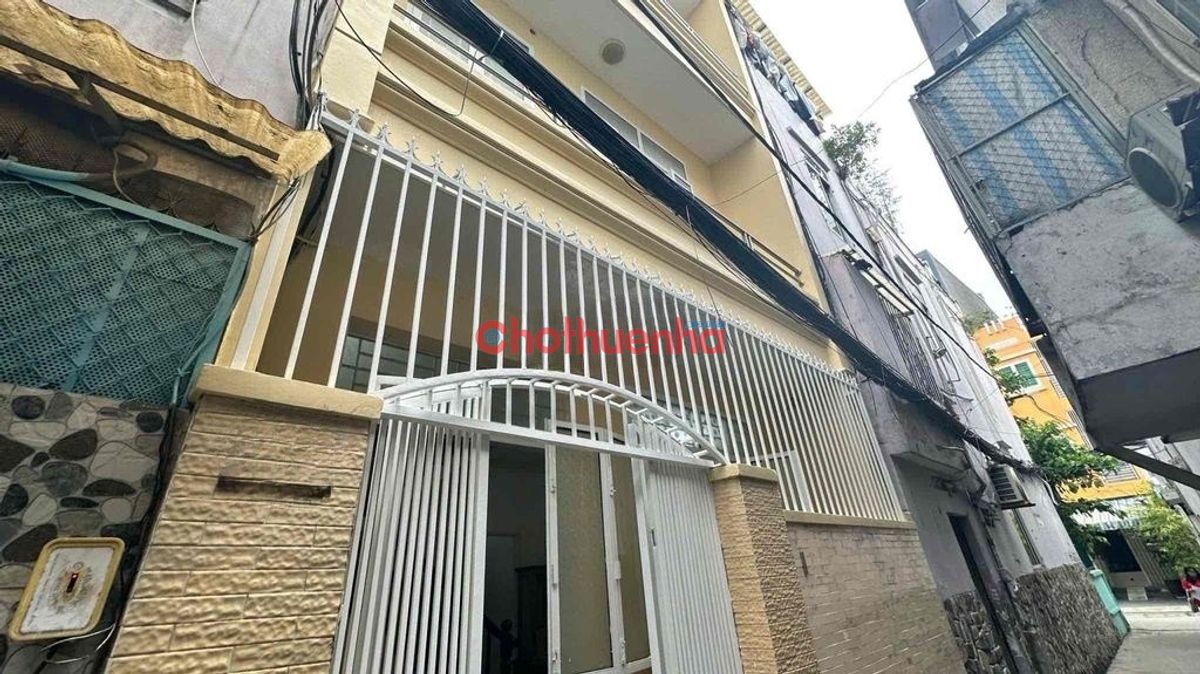 Cho thuê nhà hẻm Cách Mạng Tháng 8, Phường 13, Quận 10 - Giá 15 triệu
