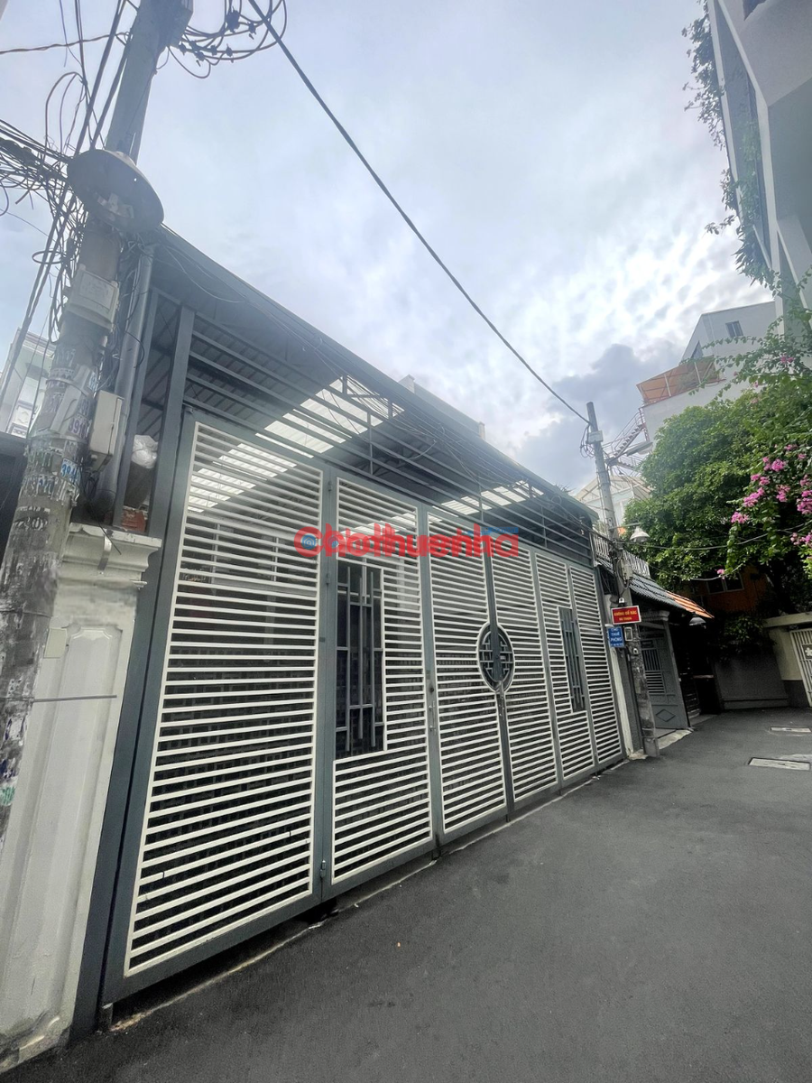 Cho thuê nhà hẻm đường Yên Thế - diện tích đất 300m2 - nhà trống nhận ngay