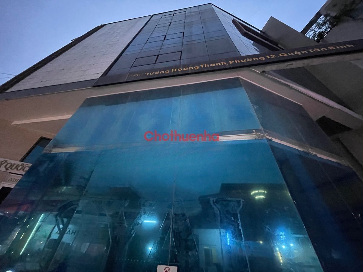 Cho thuê nhà nguyên Trương Hoàng Thanh, Phường 12, Quận Tân Bình- 18x15m