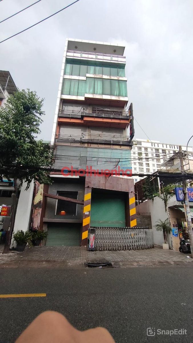 Cho thuê Tòa Nhà 1.300 m2 - Mặt tiền Huỳnh Đình Hai, Phường 14, Quận Bình Thạnh -1H 7L ST - THANG MÁY