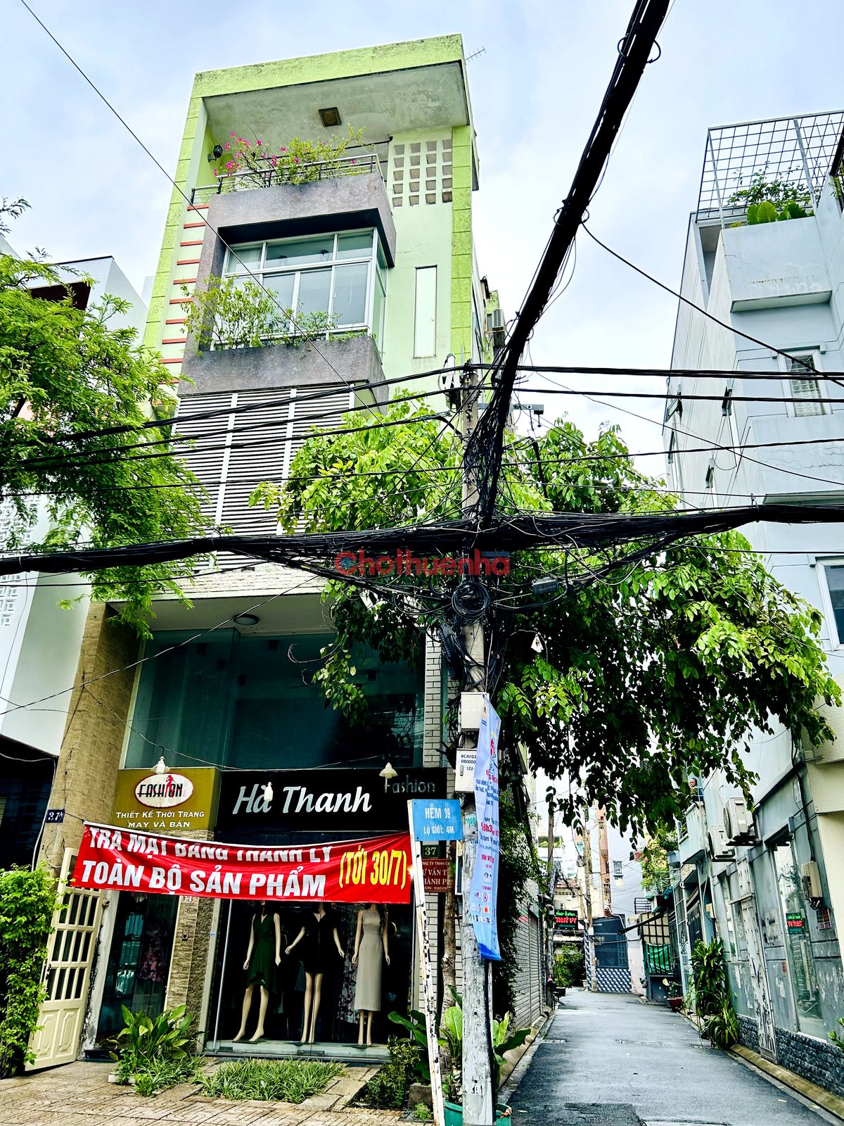 Cho thuê nhà căn góc 2 mặt tiền đường Nguyễn Hồng Đào, phường 14, quận Tân Bình