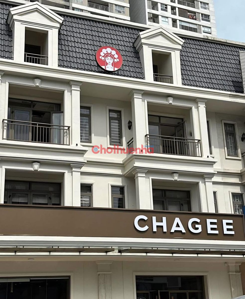 Cho thuê tòa nhà đường Phổ Quang, Phường 9, Quận Phú Nhuận.