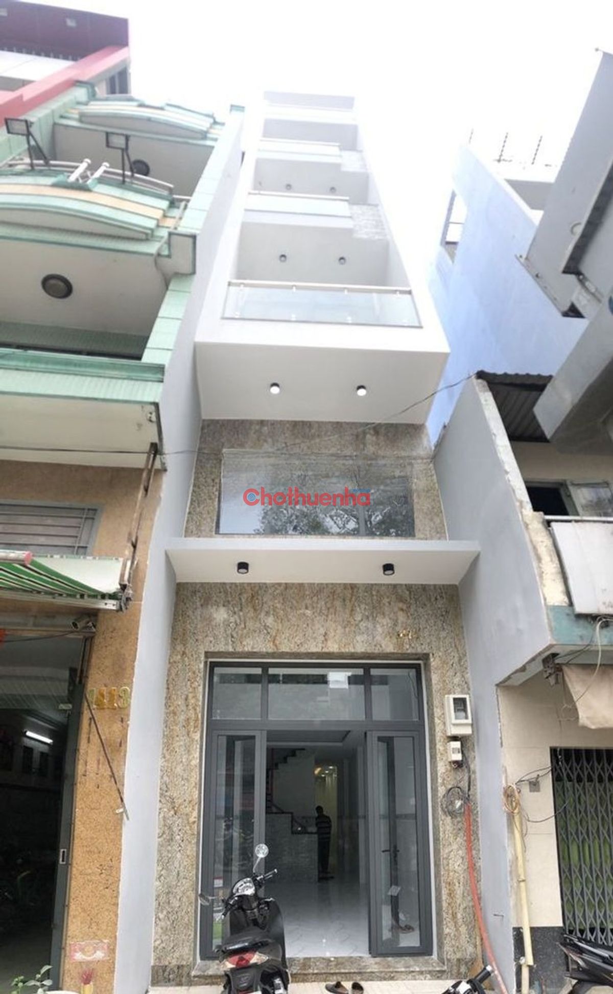 CHO THUÊ NHÀ MẶT TIỀN ĐƯỜNG 3/2 – PHƯỜNG 16, QUẬN 11 - CÓ THANG MÁY