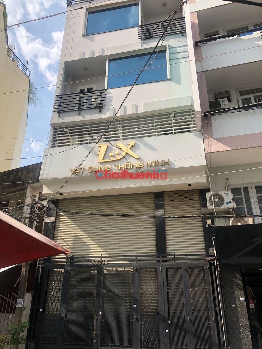 cho thuê nhà nguyên căn đường Cách mạng tháng 8, quận 3. Nhà mới, 5 tầng trống + nội thất. Phù hợp ở gia đình và kinh doanh