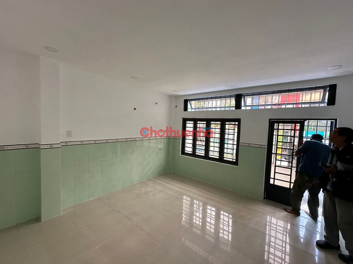 CHO THUÊ NHÀ NGUYÊN CĂN MẶT TIỀN NGAY NGÃ TƯ NGUYỄN THƯỢNG HIỀN_NGUYỄN VĂN ĐẬU_PHÚ NHUẬN